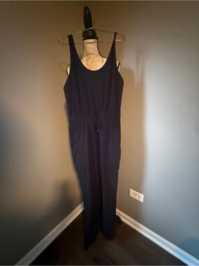 Women's black  Sleeveless Jumpsuit with Drawstring Waist size small